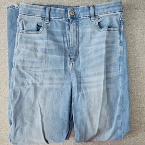 American Eagle Outfitters Light Blue Denim Jeans